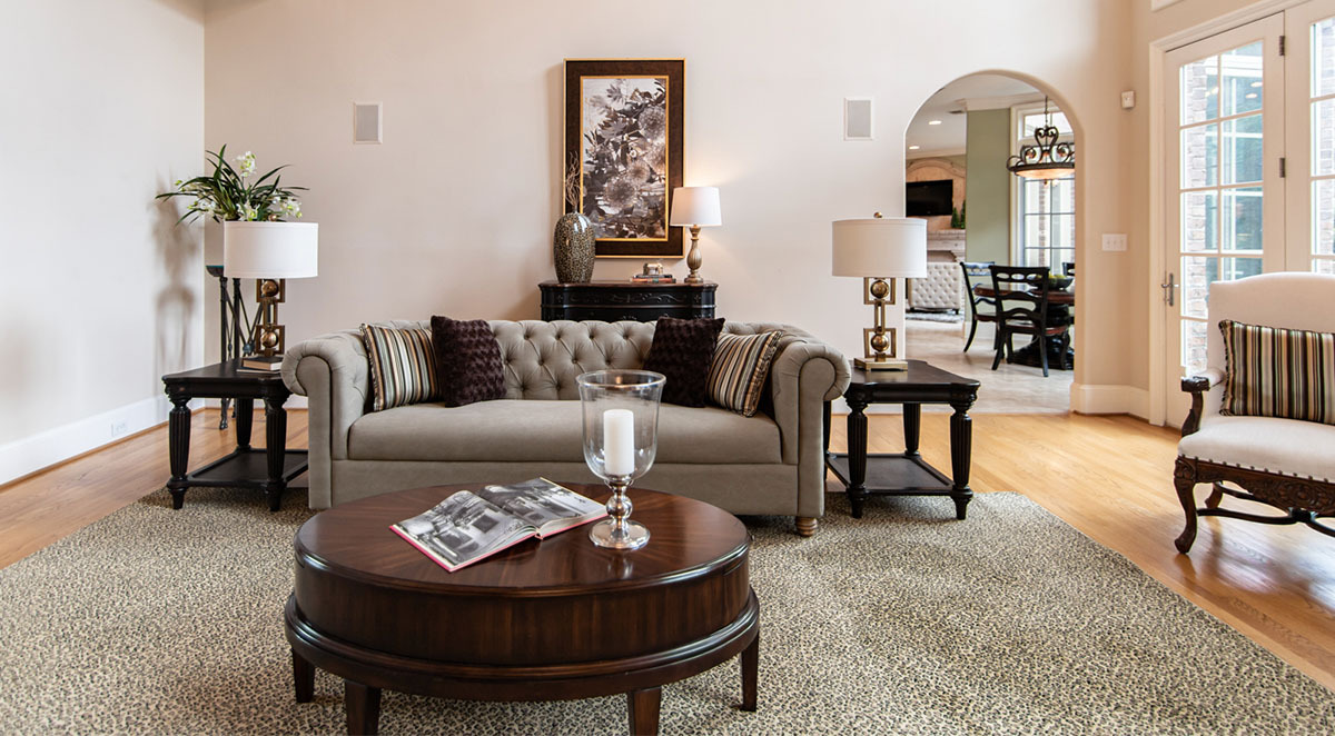how important are photos selling home